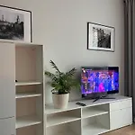 Metro Art Scandic Studio